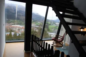 House with terrace and panoramic views in Gipuzkoa - Image 4