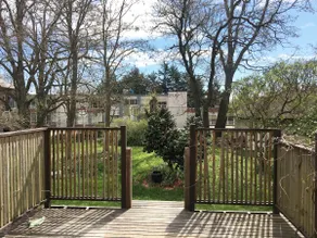 Beautiful & Spacious in Oak Bay near the beach - Image 4