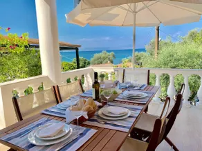 Marina Seaview Cottage - Image 5