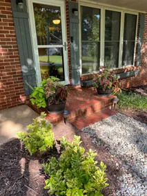 Cheerful, relaxing ranch in quiet neighborhood with fire pit - Image 2