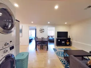 2034 - 3BD 2BA Cozy Unit near Ocean & GG Park - Image 3