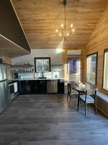 Isla's Cottage/Seaside retreat in Southern Bay, NL - Image 5
