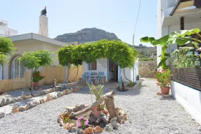 Blue Stegna Apartment - Image 2