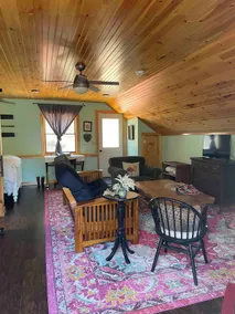 Crane’s Nest Loft - cozy, cute, modern - Image 5