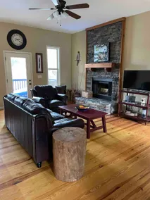 Cozy Retreat on Wedowee (south). - Image 4