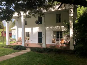 Wildwood: 5-acres of privacy with a pond - Image 4