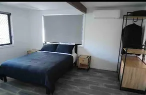Spacious self contained unit - Image 2