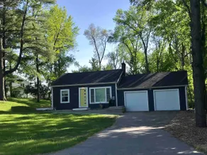 Pamperin Park cottage - house completely updated - Image 2