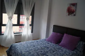 Apartment in a residential neighborhood - Image 4