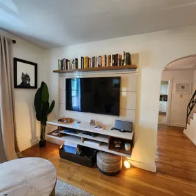 Beacon Book-house off Main - Image 5
