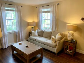 💕 Pet friendly 2BR in Maymont - Image 3