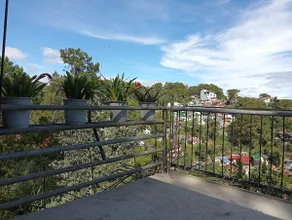 Serenity House - Image 2