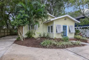 Charming Beach Cottage - Image 5