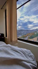 Khyz Views - Image 2