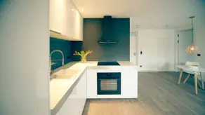 luxury DesignCiTY-STUDiO 42m² HomeOffice 100%green - Image 3