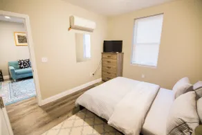 23 Cozy 1BR-Commuter Rail to Salem in 21 minutes - Image 2