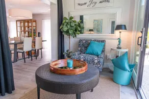 #Blocks2Beach Lower 1BR1BA LARGE Palm Villa #RITZ - Image 5