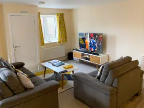 Entire luxury apartment, central Newmarket, - Image 5