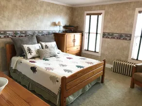 2nd Floor of the Homestead, Minutes from Lake Erie - Image 4