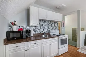 The Cutest Condo in Canmore/Banff - Image 4