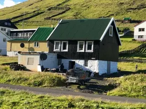 Horni Húsavík Sandoy - Image 2
