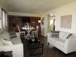 Superior Bay Boutique Motel Suite #11 - Image 3