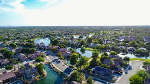 Luxurious Home on \"The Lakes\"! Pool & HOT TUB! Heated Pool! Great Golf Course! - Image 3