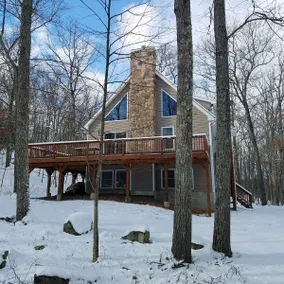 Pristine Pocono Chalet - Image 2