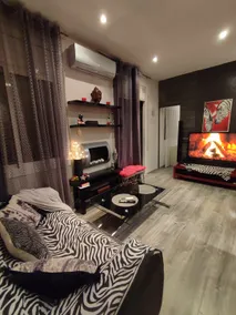 BCN center, 50 m beach, expenses, wifi included - Image 5