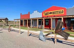 Saving the Longhorn Cabin near Wichita Mountains Medicine Park Cache, sleeps 2 - Image 4