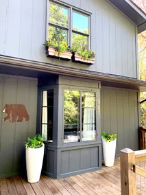 Walk to town Highlands-read our reviews! - Image 2