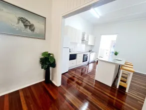 3 bedroom unit in Maryborough CBD - Image 3