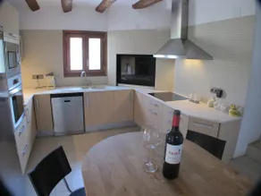 Ca l'Esperança Rural Farmhouse - Image 4
