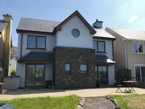 Picturesque Riverside Home - Image 2