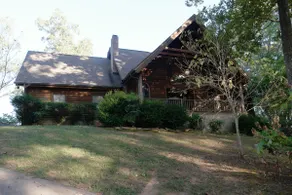 OnTheRocks: Waterfront Log home on 3 private acres - Image 2