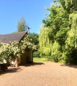 Orient House - rural, self contained, idyllic - Image 2