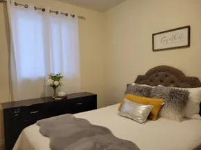 Jack & Jill Private Suite @RoseGlen Place - Image 2