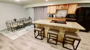 Spacious*4 bdr*Hot Tub*Sauna* Cottonwood Canyons - Image 4