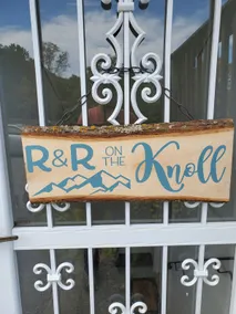 R & R On The Knoll - Image 2