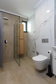 Deluxe Feliciano Apartments - Image 5