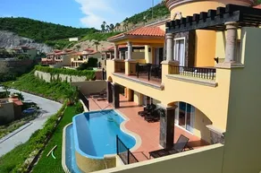 Montecristo Estates Villa -  3 bed/3.5 bath - Image 2