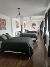 Falls Closet Airbnb 20 Guests - Image 3