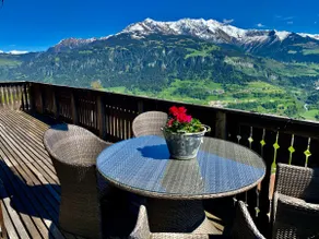 Chalet with fantastic panoramic views - Image 4