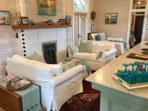 Shell House Estate Bungalow - Image 2