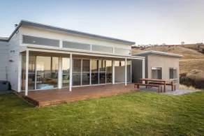 Middle River Beach House - East & West House - Image 4