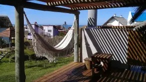 Moana, beach cabin. - Image 5
