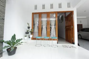 Miko Homestay near UGM, Tugu, Malioboro, & Airport - Image 3