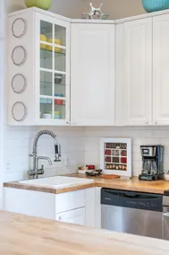 Stunning apartment heart of Williamsburg 2bd/2ba - Image 5
