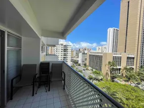 12A Cozy Waikiki 1BR | Steps to Beach | Ocean View - Image 3