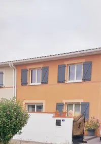 Cozy garden house with pool - Image 2